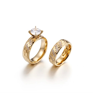 Anello In Acciaio Inossidabile Con Intarsio In Zirconia Trama Martellata Moda Coppia Fede Per Uomini Donne
