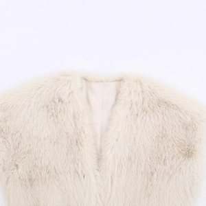Gilet sans manches en fausse fourrure crème pour femme avec texture pelucheuse et doublure