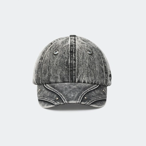 Casquette de baseball en denim délavé vintage avec coutures et rivets métalliques