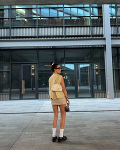 Khaki Cargo-Weste für Damen mit plissiertem Saum und Reißverschluss im Streetstyle