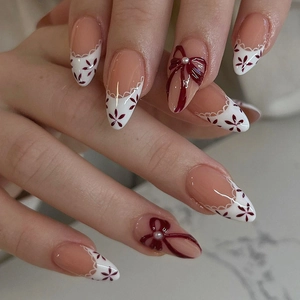 Faux Ongles À Presser Français Forme Amande Avec Künstliche Perle Florale Noeud Rouge Design Plastique ABS Style Doux Vintage Ongles Détachables