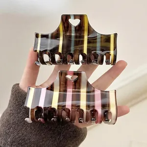 Retro Acetate Striped Hair Claw Clips Large Heart Hollow Shark Clip For Women Strong Hold Elegant Hair Accessories