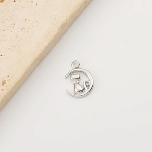Detailed silver crescent moon and cat pendant made of stainless steel for DIY jewelry