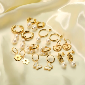 Collectie 18k goud vergulde roestvrijstalen oorbellen met parels en vlinderhangers
