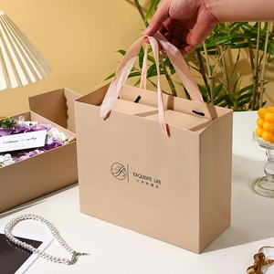 Exquisite soap flower gift box and paper bag set for Teachers Day and Valantines gift