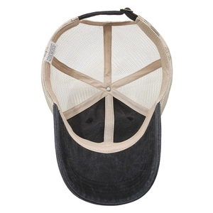 Vintage Mesh Trucker Cap mit schwarzem Schirm und beigem Netzteil aus Polyester-Baumwolle
