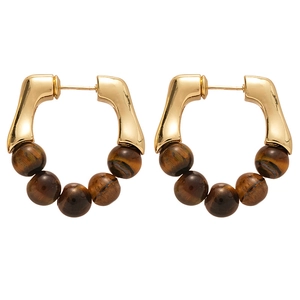 Boucles d'oreilles Maillard en perles d'oeil de tigre avec design géométrique doré
