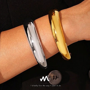 Minimalist Titanium Steel C-Shaped Open Cuff Bracelet Gold Plated Smooth Geometric Bangle For Women Fashion Jewelry Gift