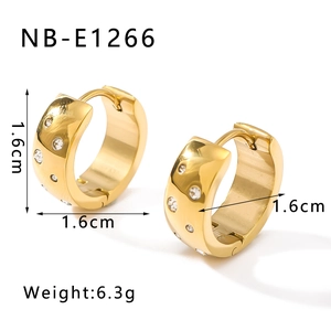 Detail showing dimensions and 1.6cm size of golden zircon heart hoop earrings