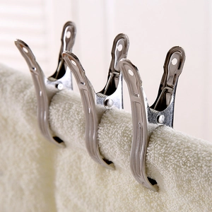 Three heavy-duty stainless steel windproof pegs for drying large quilts and laundry