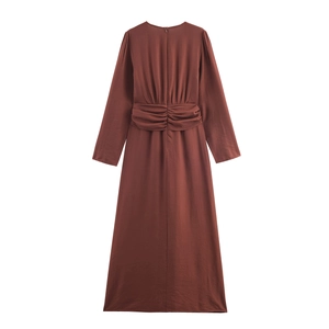 Elegant brown long-sleeved V-neck dress featuring back invisible zipper and ruched waist details