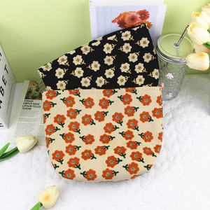 Corduroy Floral Print Makeup Bag Retro Daisy Pattern Cosmetic Pouch Zipper Toiletry Organizer For Women