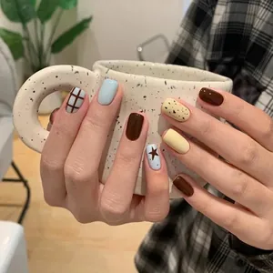 Press On Nails Star Plaid Pattern Sweet Ins Style False Nail Tips Chocolate Blue Cream Color Fashion For Women