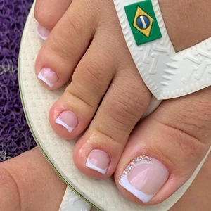 French Tip Press On Toenails White Square False Toe Nails With Rhinestones Pink Base For Women Sweet Style