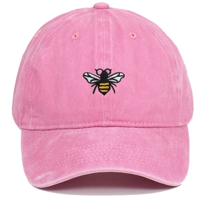 Casquette de baseball en coton rose délavé vintage avec broderie d'abeille détaillée