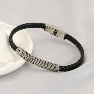 Men Woven Leather Bracelet With Stainless Steel Bar Retro Fashion Dotted Texture Fold-Over Clasp Jewelry