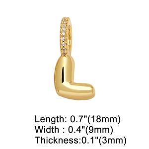 Detailed dimensions of gold letter L pendant with crystal setting in inches and mm