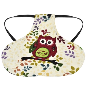 Detail view of the cotton chicken saddle with cute owl prints and elastic straps