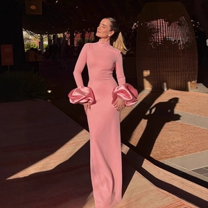 Elegantes Slim Fit Maxikleid Mit Stehkragen Puffärmel Satincuffs Rosa Abendkleid Für Damen