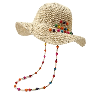 Chapeau de soleil d'été en paille pour femme avec perles colorées et mentonnière