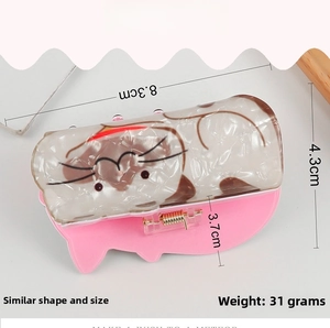 Detailed size specifications of pink and marble white cat hair claw clip, 8.3cm length