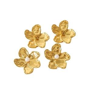 18k gold plated stainless steel flower earrings with pearls on white background