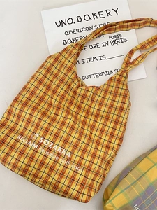 Lightweight plaid canvas tote bag with star embroidery for daily commuting