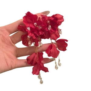 Elegant floral tassel earrings with deep red petals, pearls and water-drop glass beads