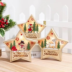 Trois étoiles de Noël en bois lumineuses avec LED, Père Noël, bonhomme de neige et renne