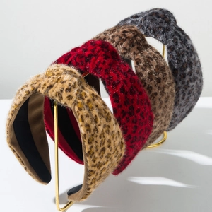 Serre-tête en Peluche Imprimé Léopard pour Femme Design Noué Large Bordure Fausse Fourrure Douce Accessoire Automne Hiver