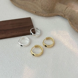 Minimalist 925 sterling silver hoop earrings with black enamel hearts in gold and silver