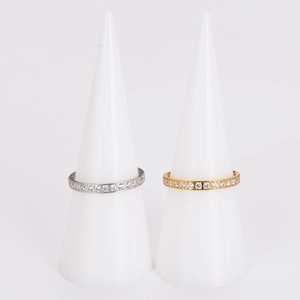Stackable stainless steel rings with full diamond pavé in silver and gold colors