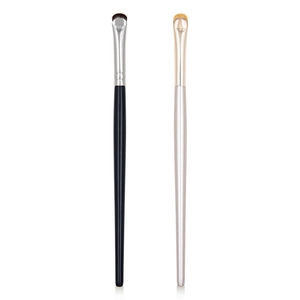 Lot de 2 pinceaux eyeliner croissant et fard à paupières ultra-fins noir et champagne