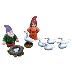 Gartenzwerg-Set mit Harzzwergen, weißen Gänsen und Vogelnest für Mikrolandschaften