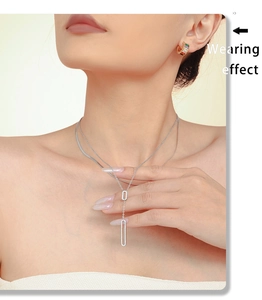Wearing effect of silver double-loop necklace and gold earrings with colorful zircon