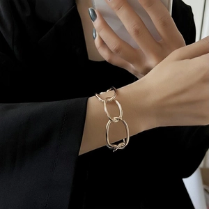 Alloy Hollow Chain Link Open Bangle Bracelet Minimalist Geometric Polished High-end Modern Hand Jewelry For Women