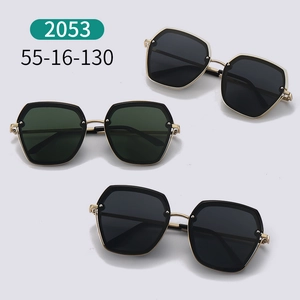 Three gradient lens sunglasses with metal frames showing sizing parameters 55-16-130