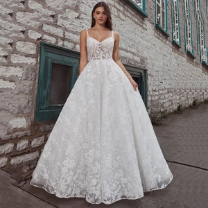 Robe De Mariée Sexy À Fines Bretelles Col En V Blanc Dentelle Tulle Dos Nu Élégant Robe De Mariée Avec Traîne Pour Femmes Banquet