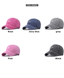 Plusieurs couleurs de casquettes en coton délavé avec broderie Disco détaillée