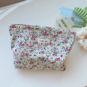 Floral cotton canvas makeup bag with 'simple wish' label for travel organization
