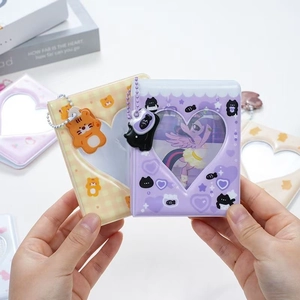 Portable 3-inch photo album with heart window and cute cartoon tiger and cat patterns