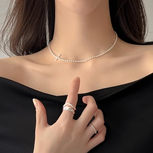 Minimalist 925 sterling silver bead necklace with cross pendant and matching rings set