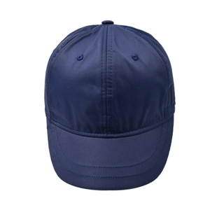 Short brim baseball cap in navy blue cotton with a six-panel classic design and ventilation