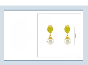 Detail of teardrop opal and pearl earrings in 18K gold plated stainless steel