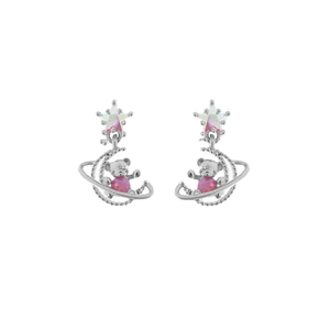 Orecchini a cerchio con orso stella e pianeta in argento e pietre rosa