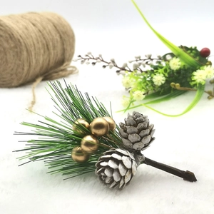 Artificial Christmas Pine Pick With Pine Cones Berries For DIY Gift Box Decor Festive Holiday Christmas Tree Ornaments