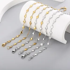 Stainless Steel Heart Link Necklace Titanium Steel Minimalist Fashion Trendy Heart Shaped Chain Jewelry For Women