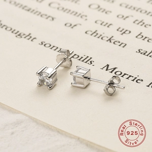 Classic 925 sterling silver four-prong round zircon stud earrings for women