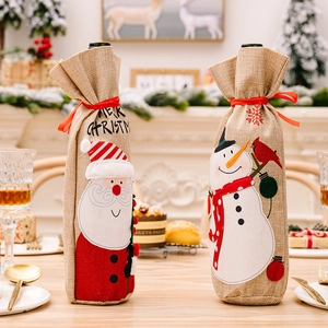 Couvre-bouteilles de vin de Noël en toile de jute avec broderie Père Noël et Bonhomme