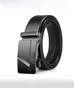 Detail of men's business belt featuring black lychee pattern leather and matte buckle